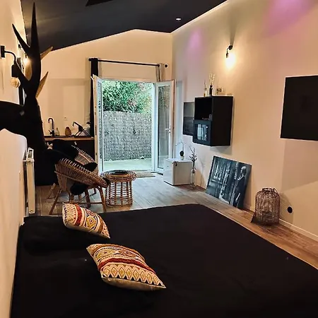 35 M2 Baignoire Balnéo Terrasse Privée Appartamento