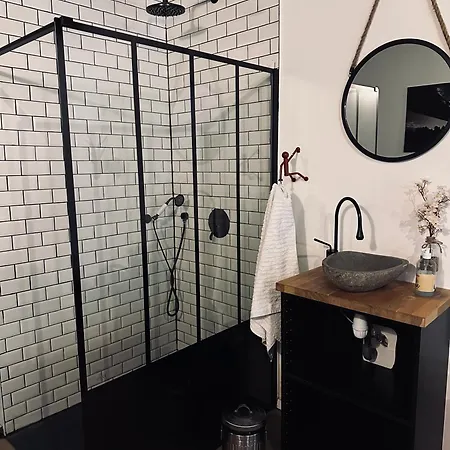 35 M2 Baignoire Balnéo Terrasse Privée Amfreville-la-Mi-Voie